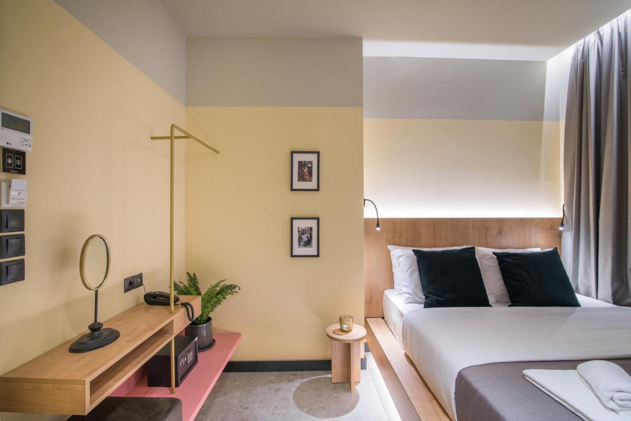 Metis Urbane Living Spaces Атина Екстериор снимка