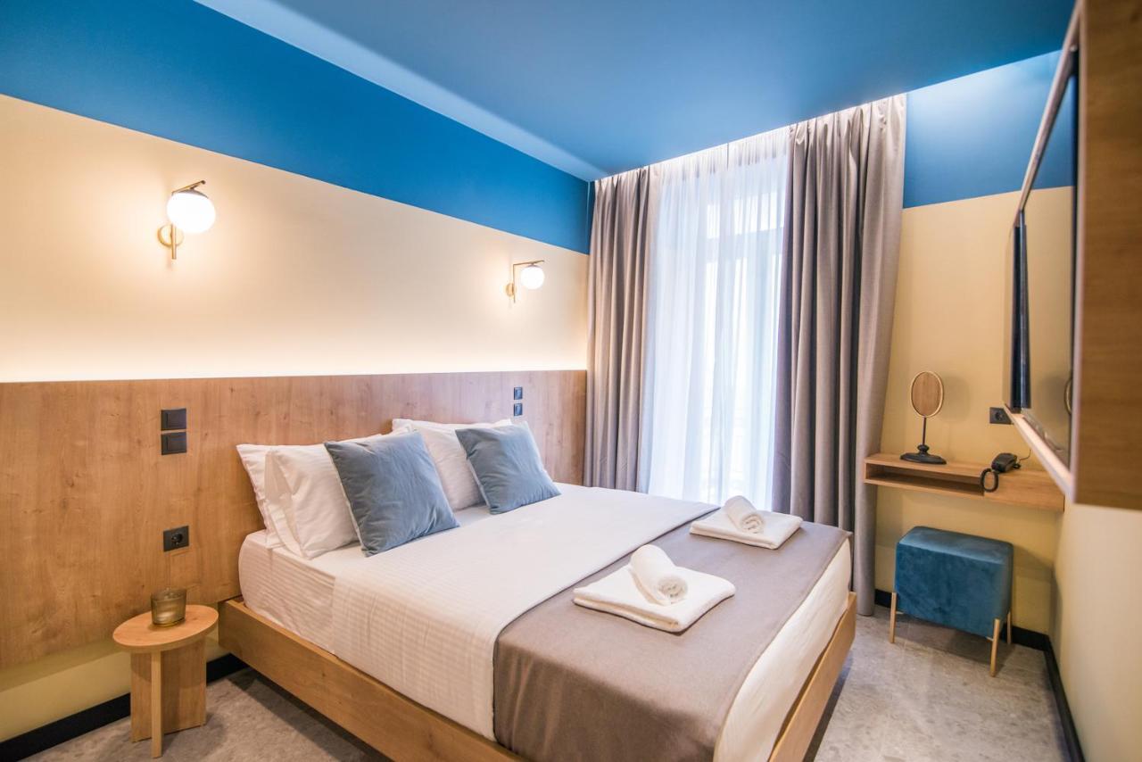 Metis Urbane Living Spaces Атина Екстериор снимка
